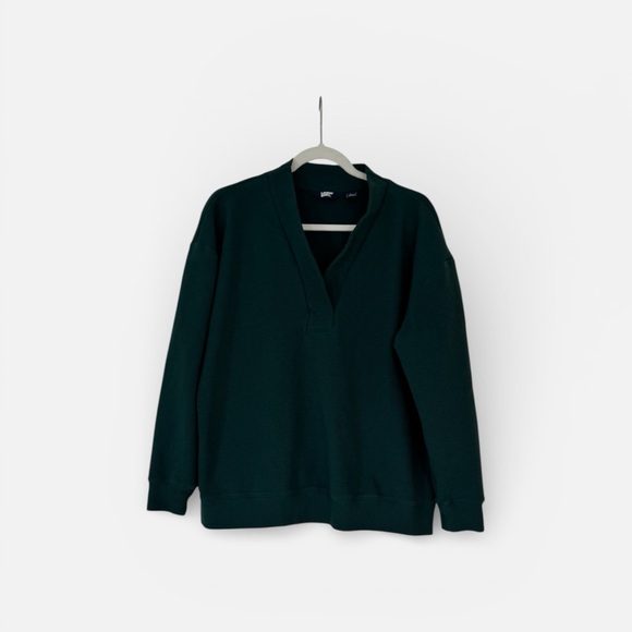 Lands' End Sweaters - Lands' End Women's Dark Green V-Neck Sweater